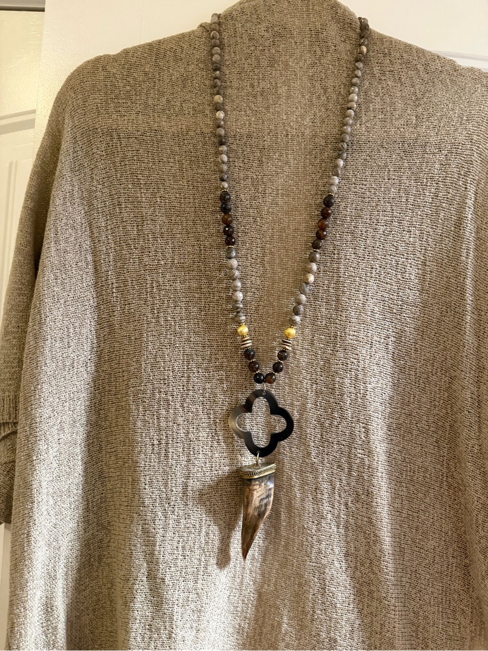 Long gemstone Pendant Necklace with Black Quatrefoil and Brown Horn pendant